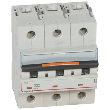 DX³ MCB automatsikring D32 3pol 4,5M 25KA - 1