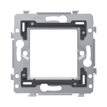Universel Indsats - 1