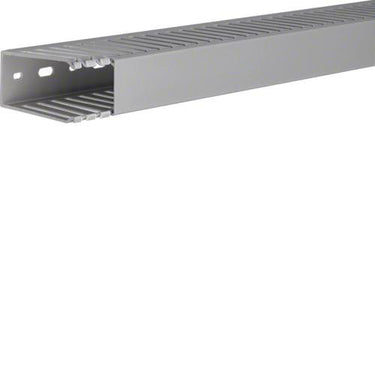 Ledningskanal opslidset DNG75037 - 1