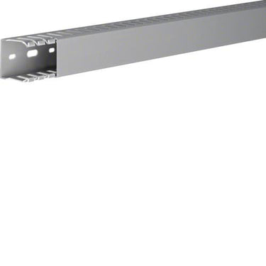 Ledningskanal opslidset DNG37037 - 1